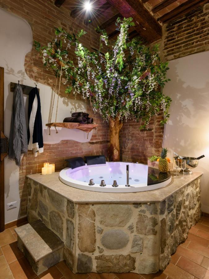 Hortus Conclusus + Free Parking Lägenhet Siena Exteriör bild